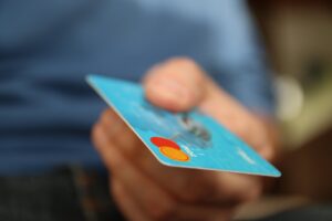 クレジットカードの滞納についての相談はどこにすればいい？