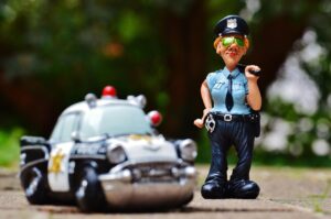 闇金警察に相談する際の注意点とは？